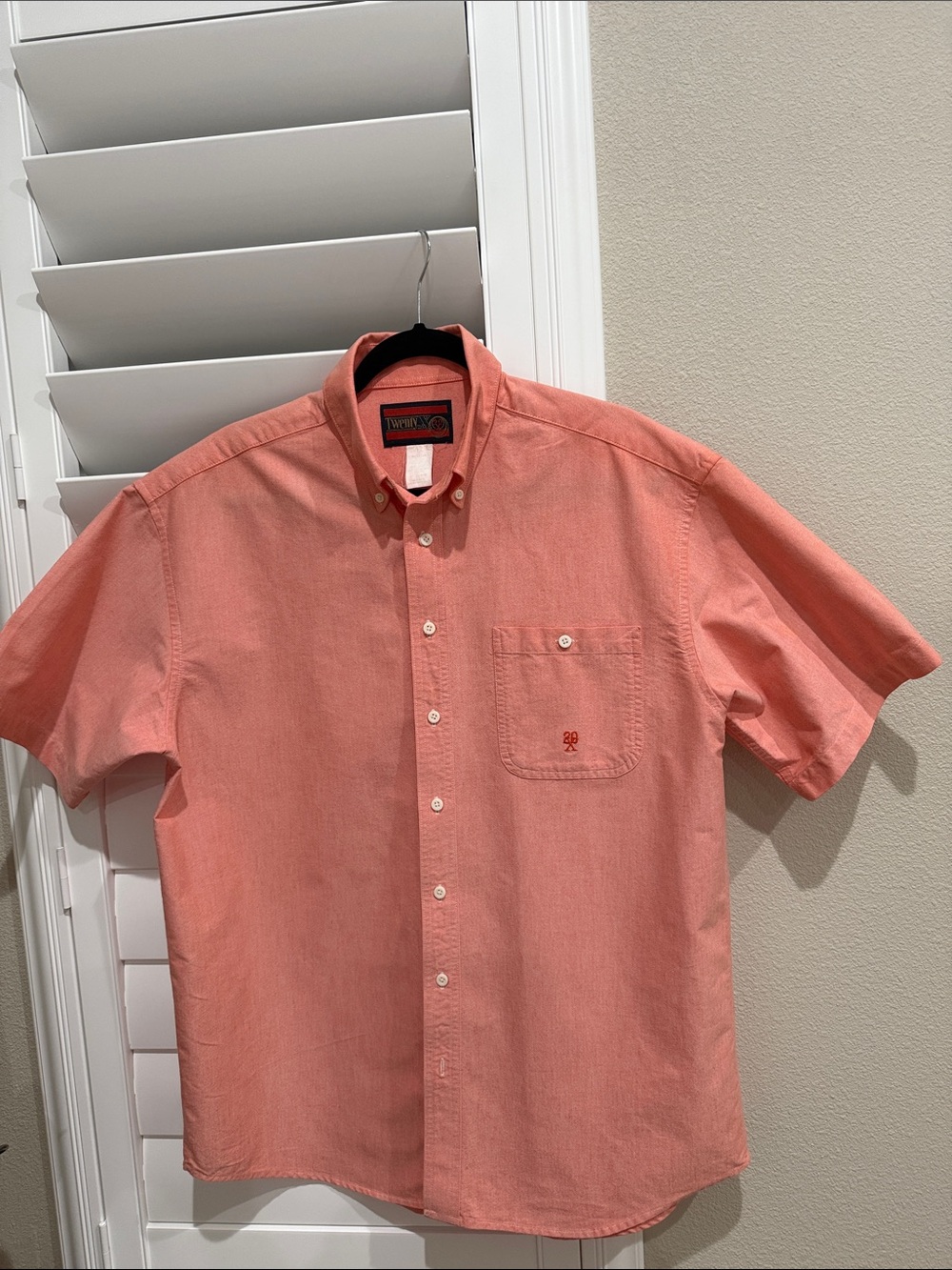 Twenty X Coral Short-Sleeve Button-Down Pocket Shirt